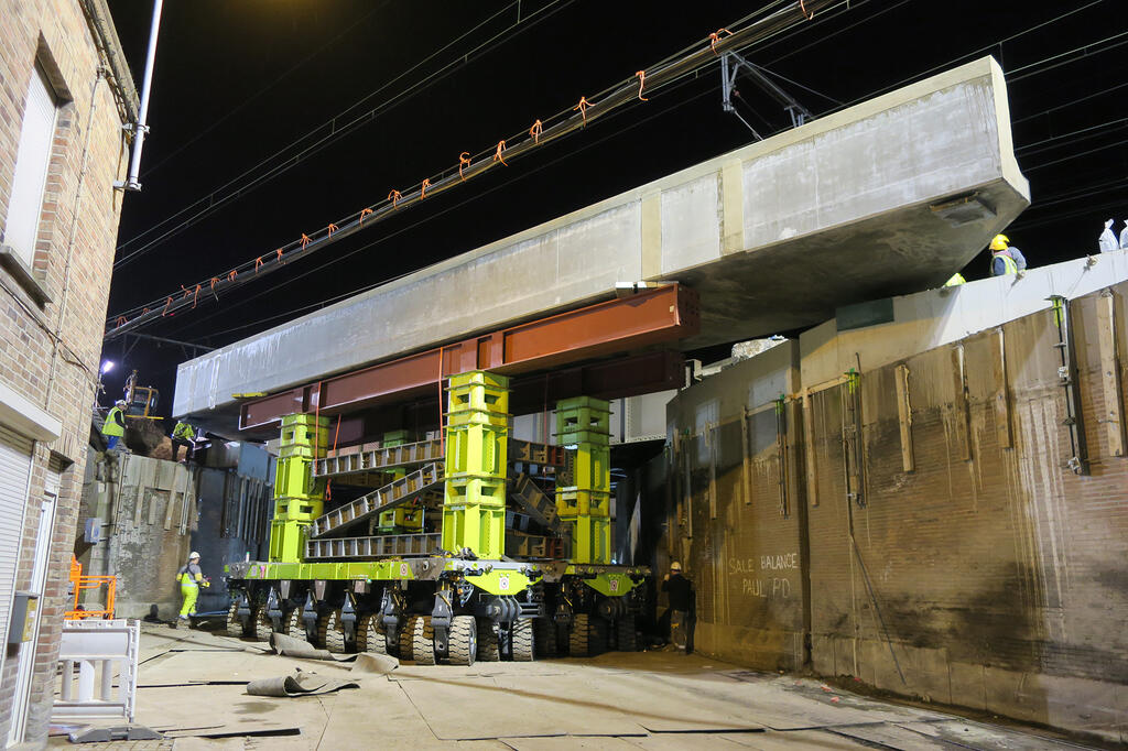 Aertssen Group Kranen Jacking SPMT